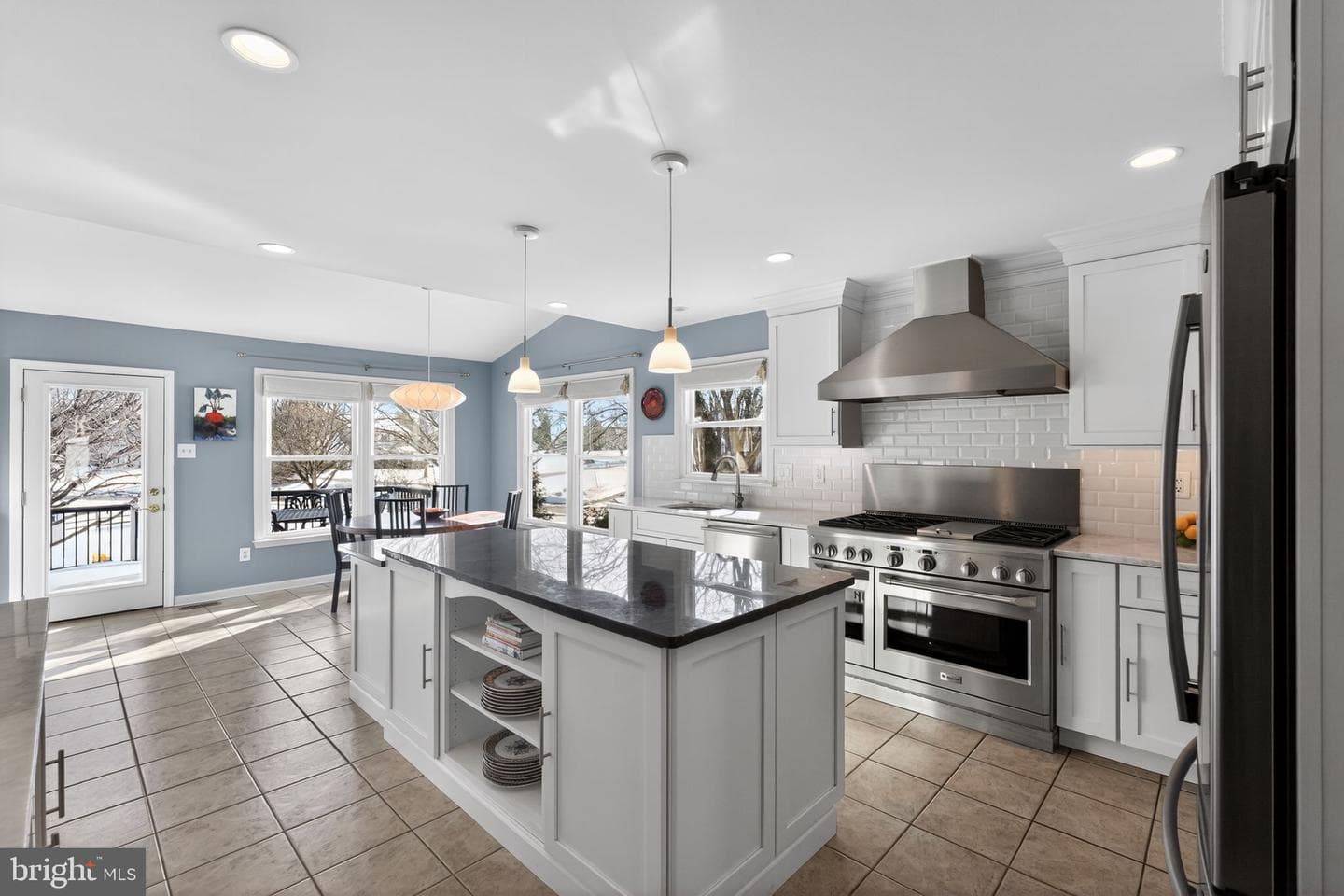 2301 Warner Road photo 6
