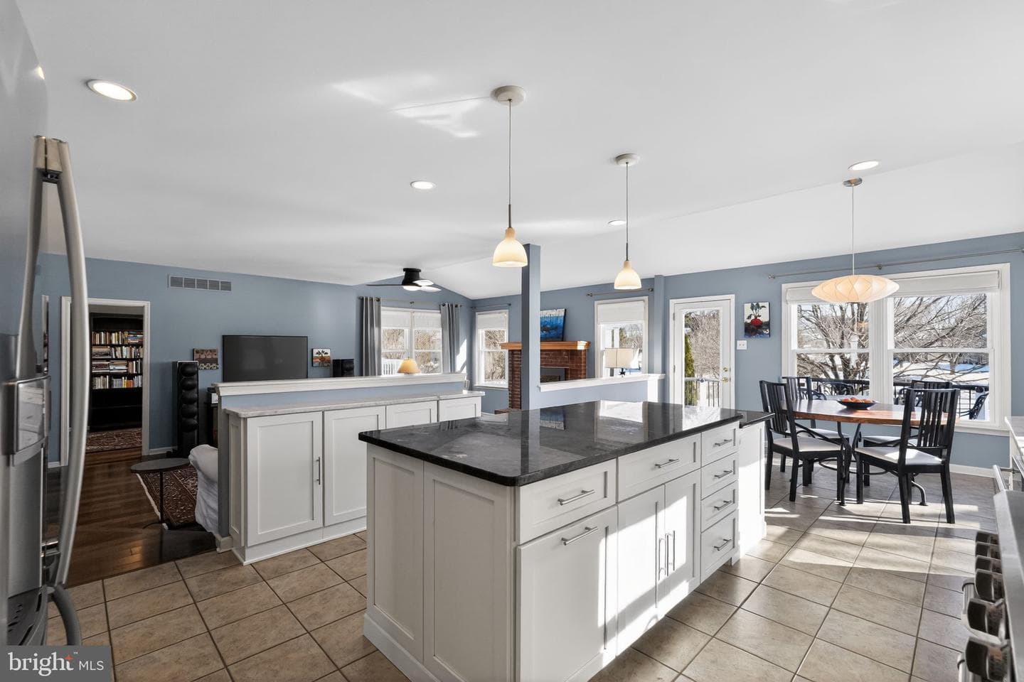 2301 Warner Road photo 8