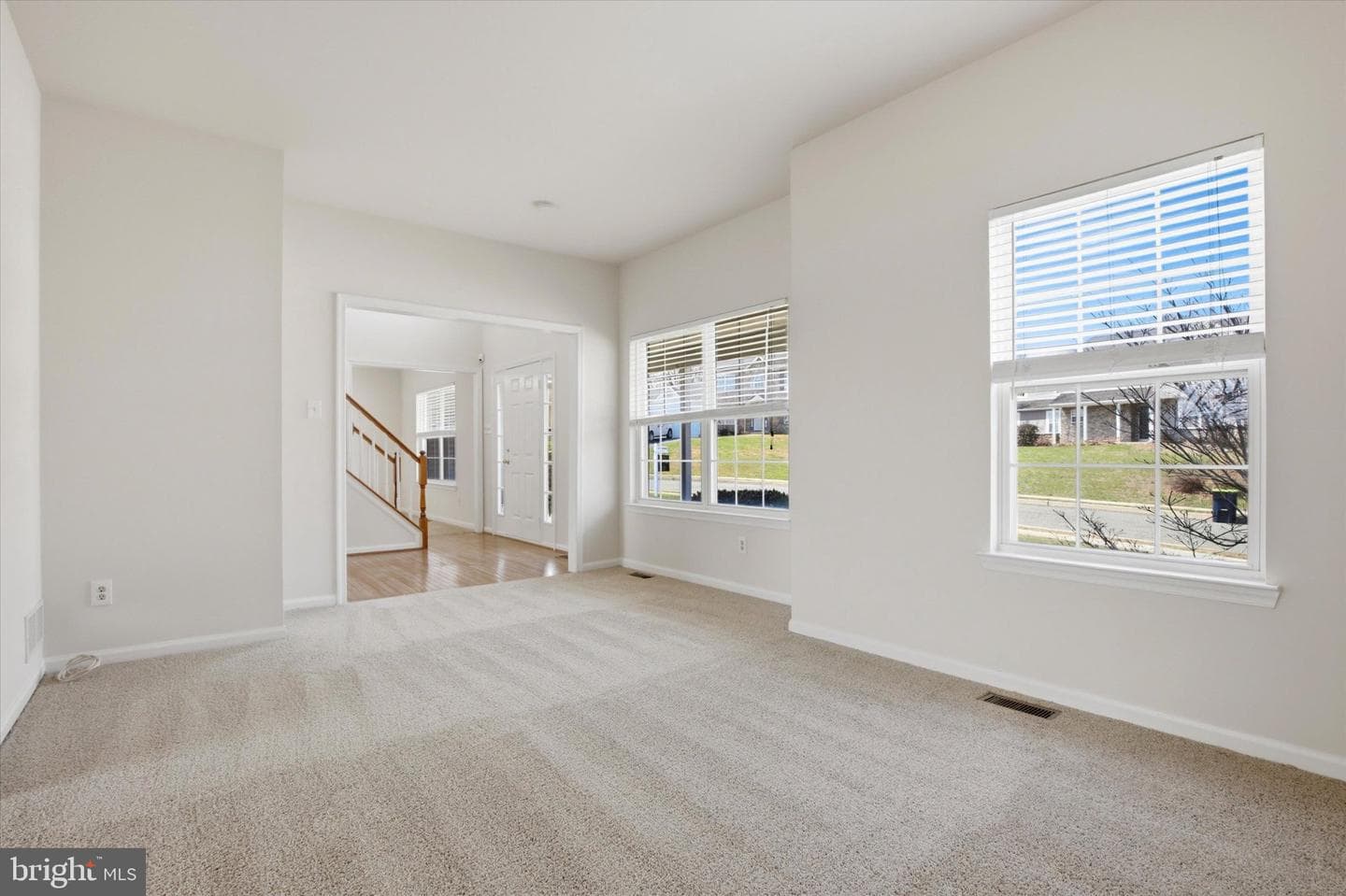 1512 Aspen Drive photo 3