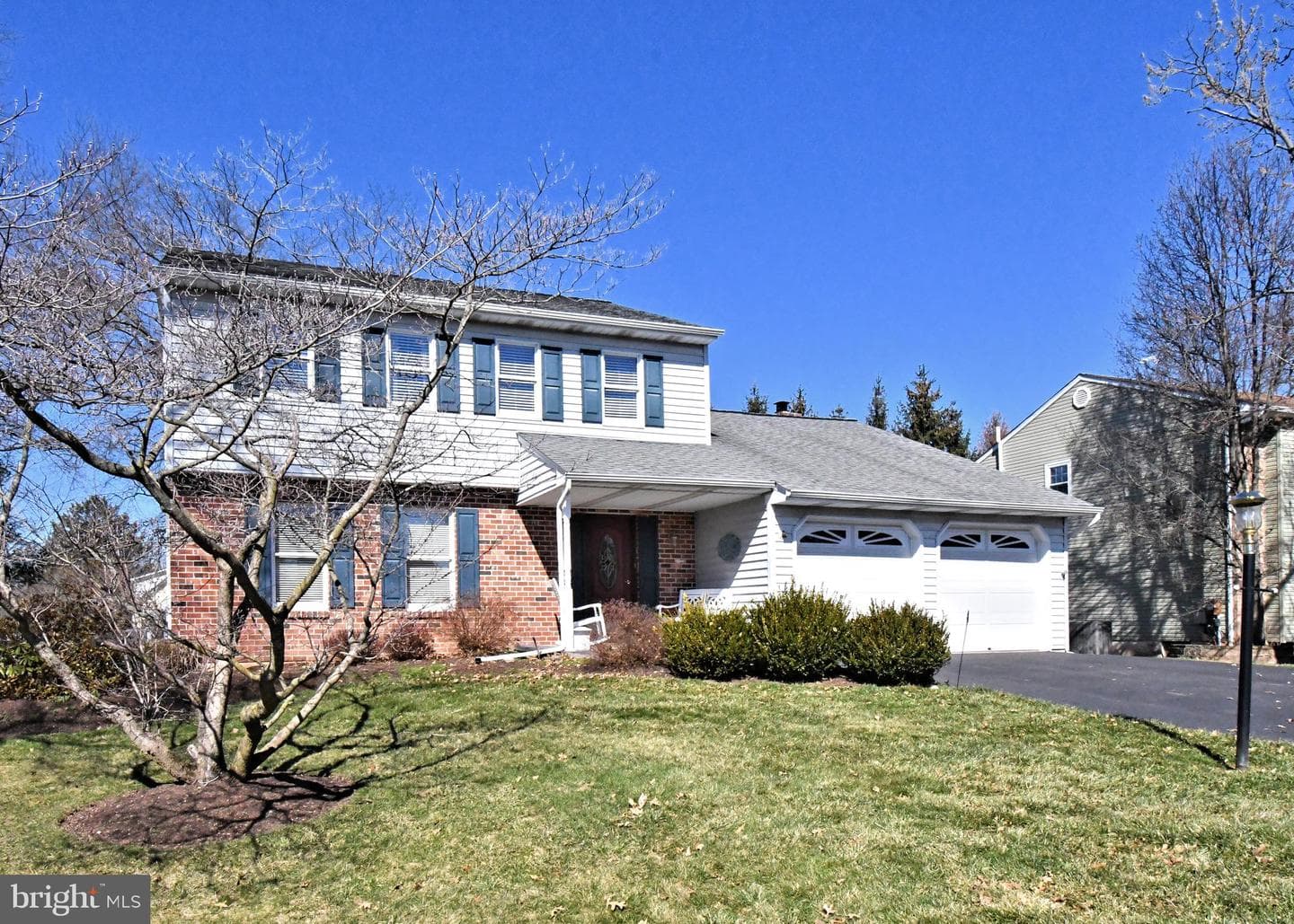 700 Alexander Drive photo 2