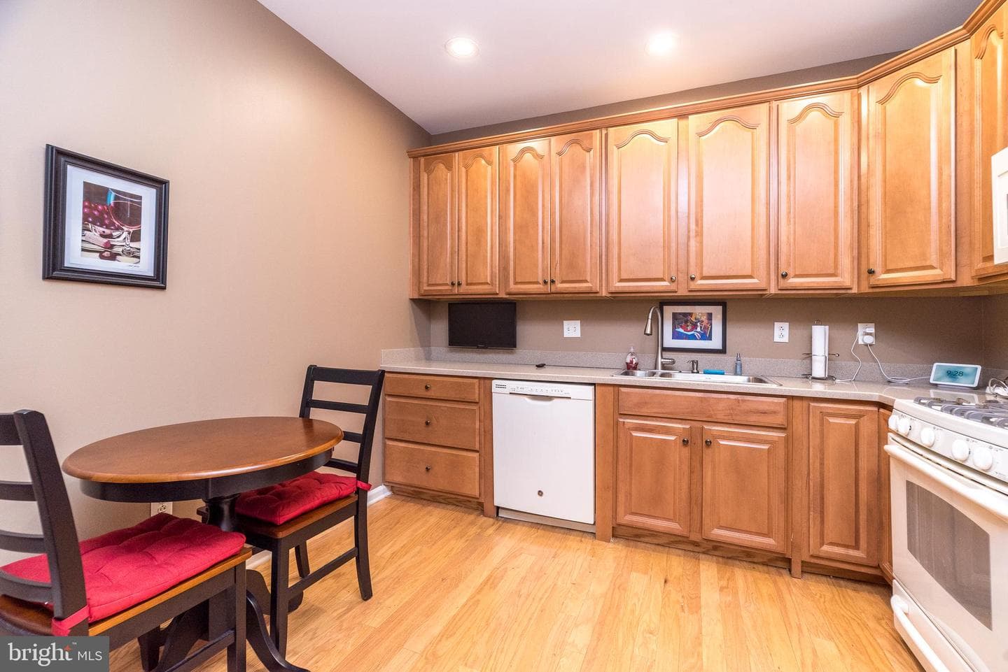 4104 Lilac Court photo 14