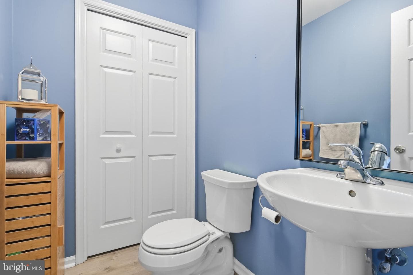 1503 Reagan photo 11