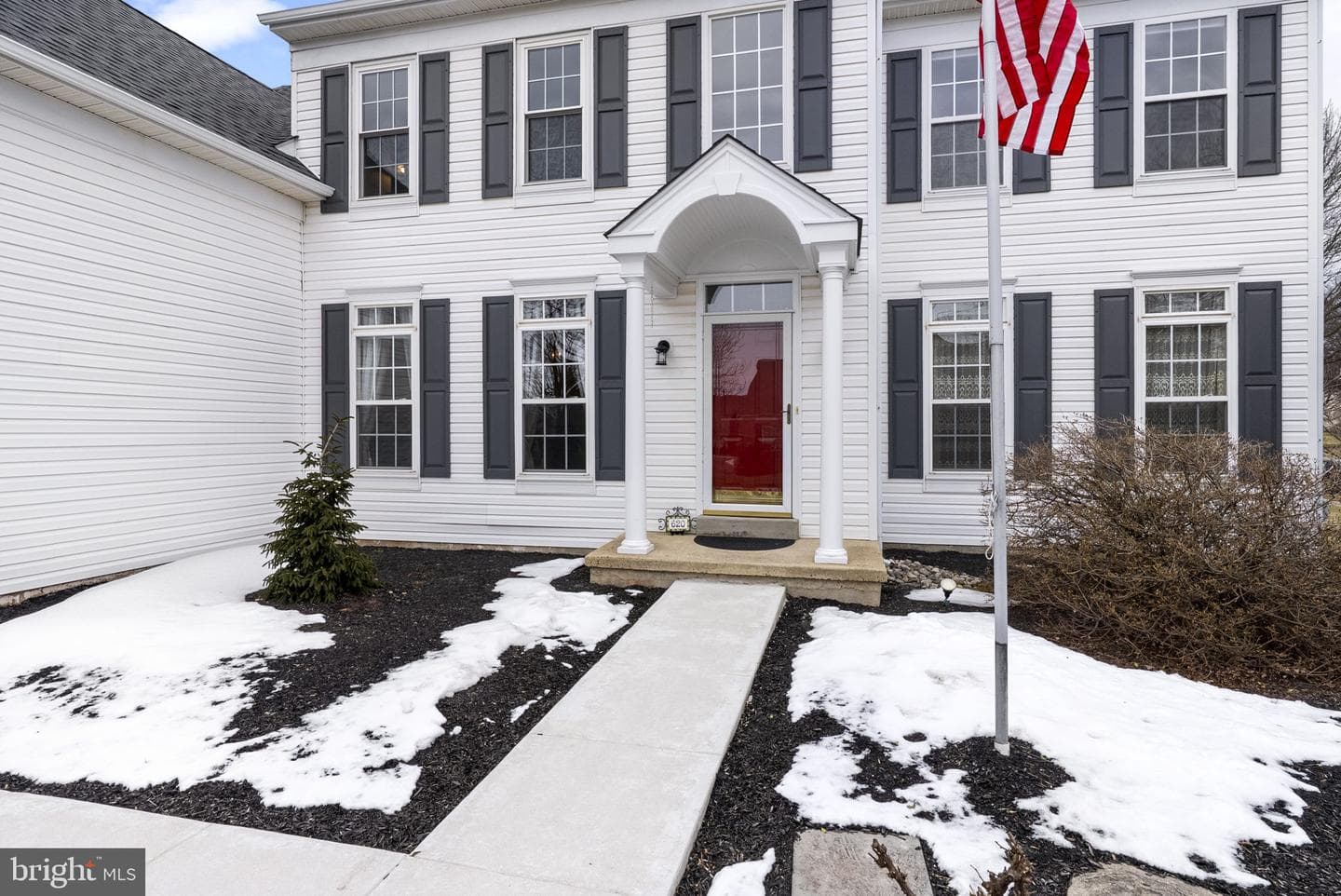620 Birchleaf Drive photo 5