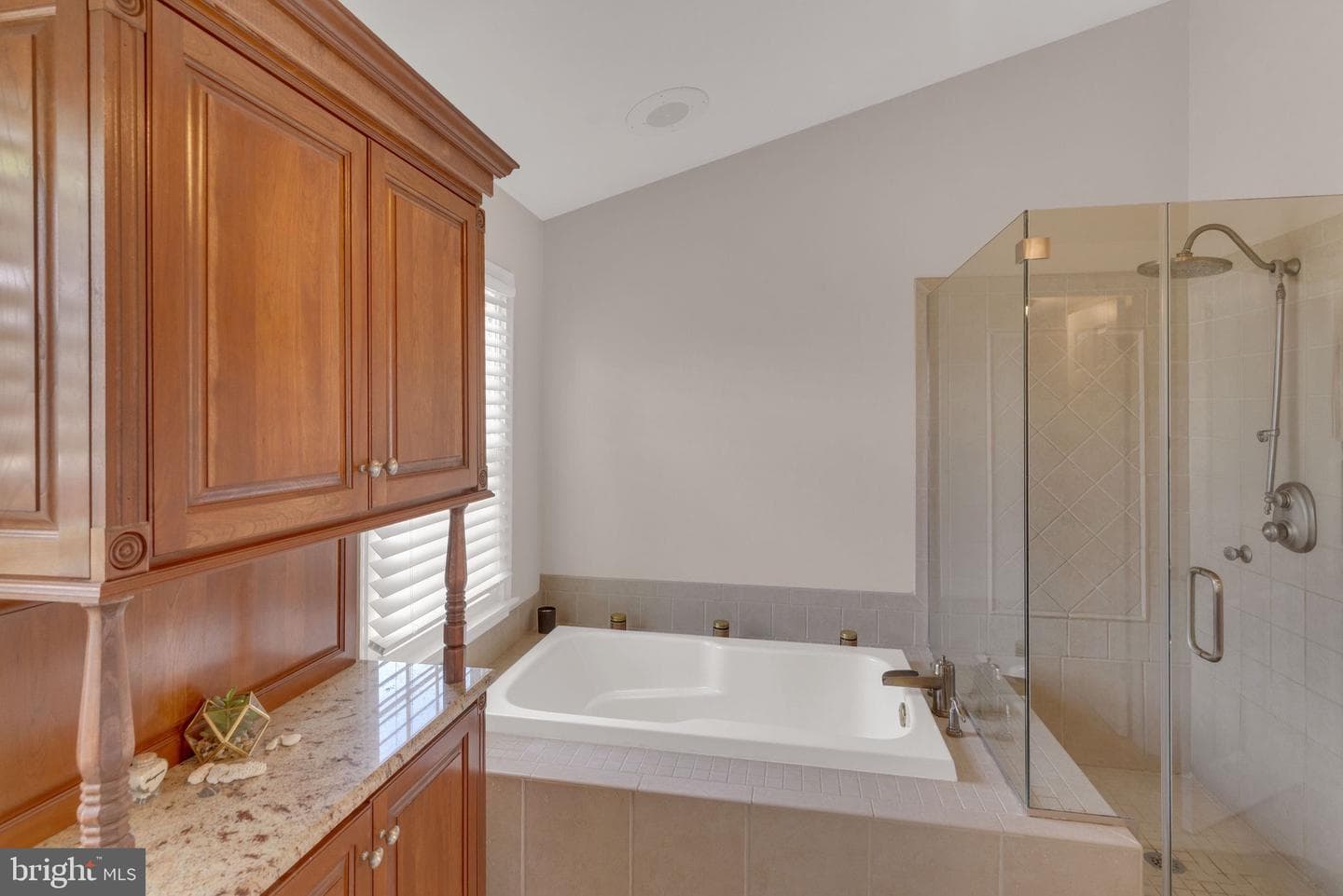 110 Mallard Drive W photo 25