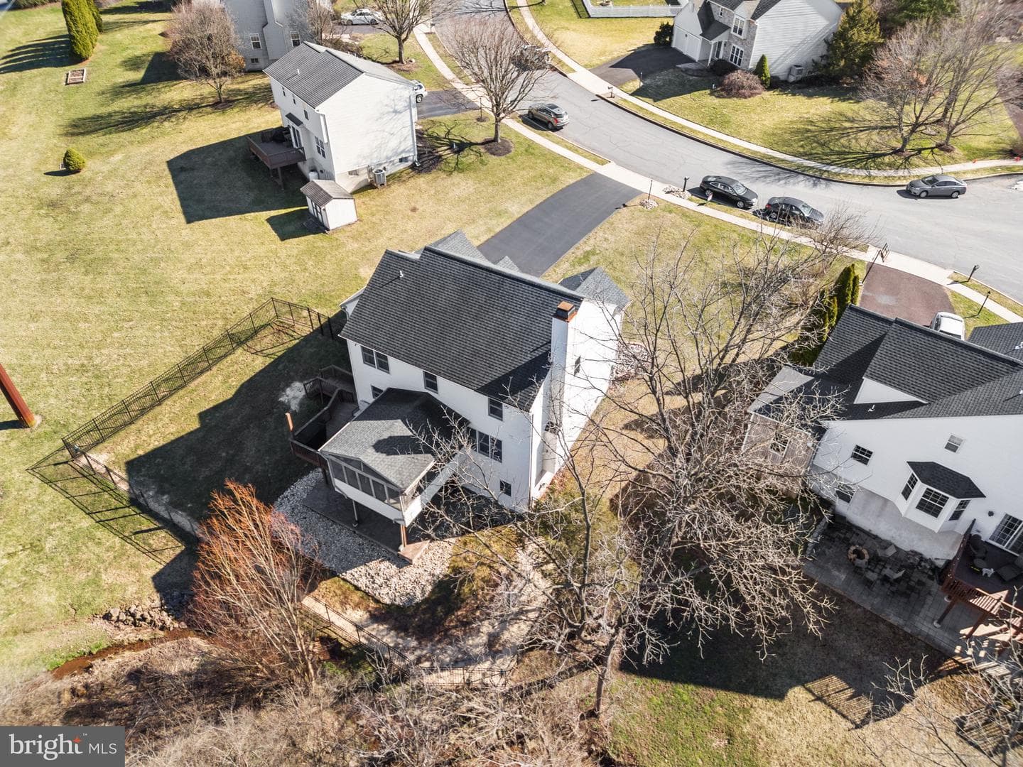 306 Sherwood Court N photo 43