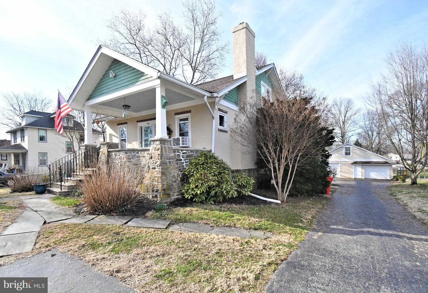 128 Oakdale Avenue photo 2
