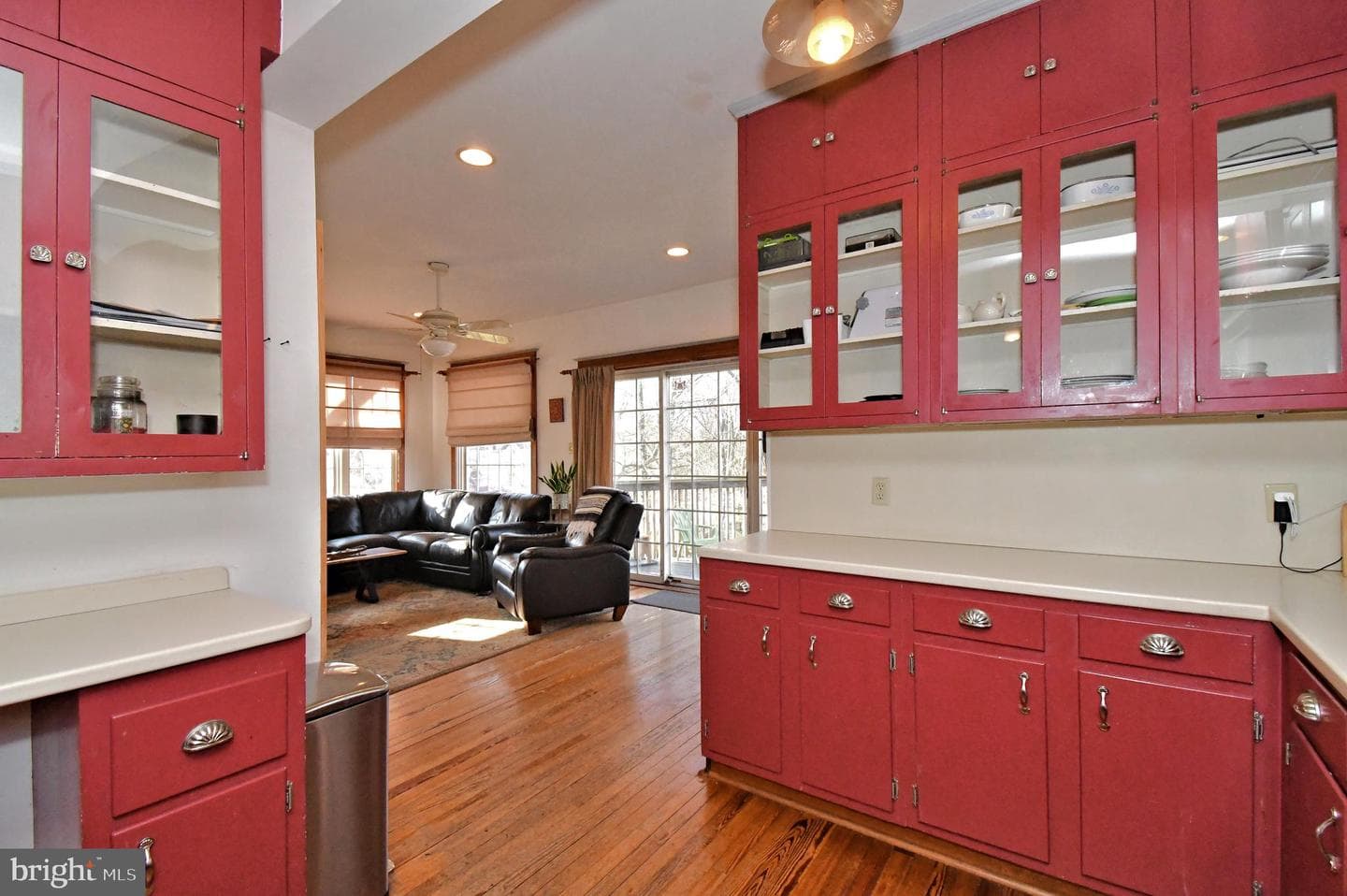 128 Oakdale Avenue photo 20