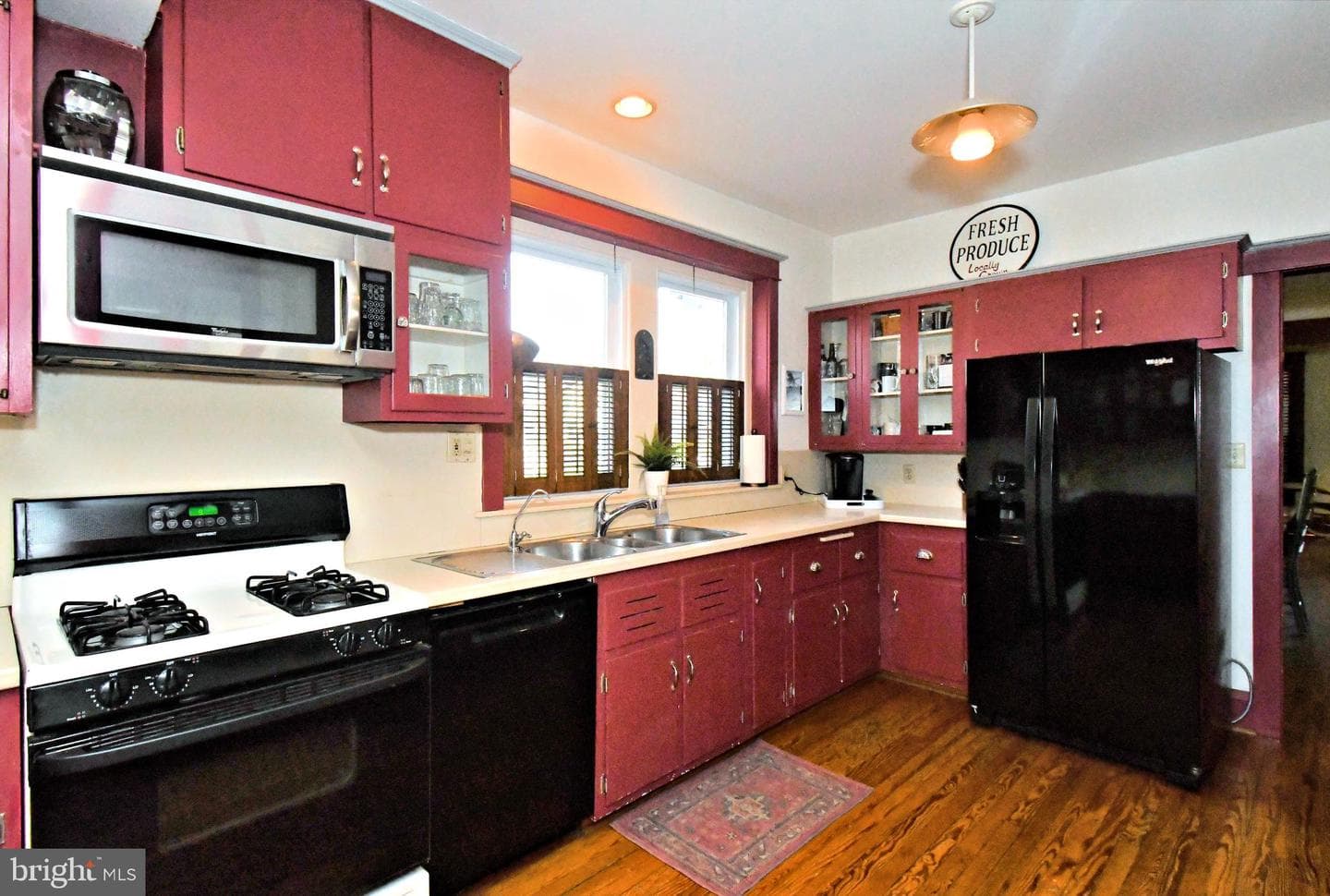128 Oakdale Avenue photo 22