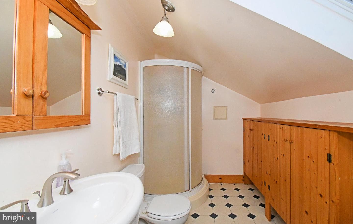 128 Oakdale Avenue photo 48