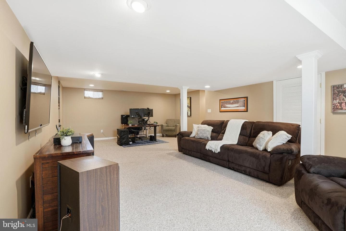 1109 Cornwallis Way photo 37