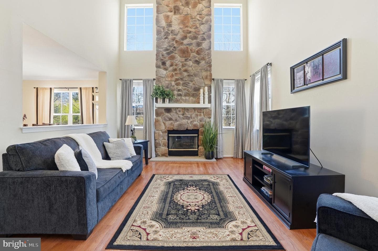 1109 Cornwallis Way photo 8