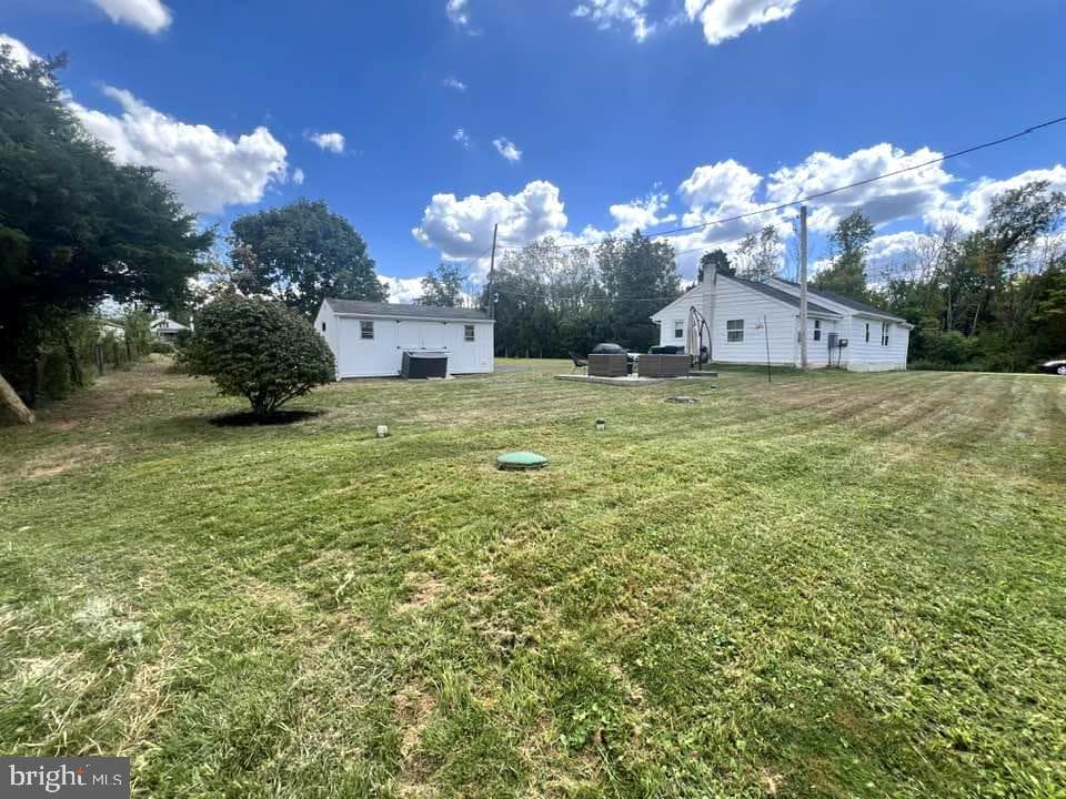 39 Fruitville photo 18
