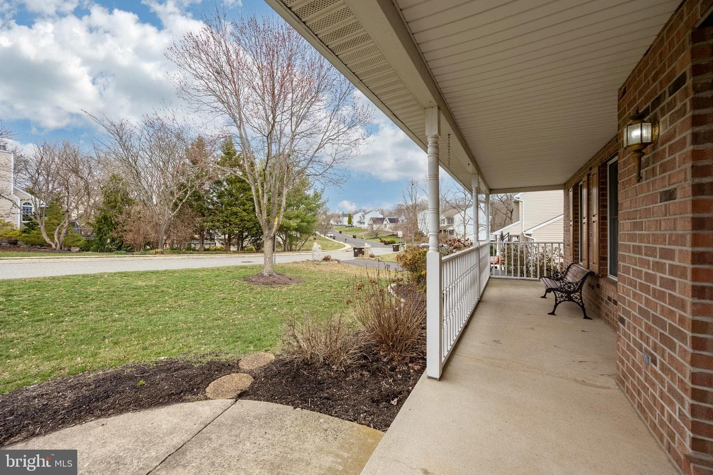 1537 Meadowview Drive photo 25
