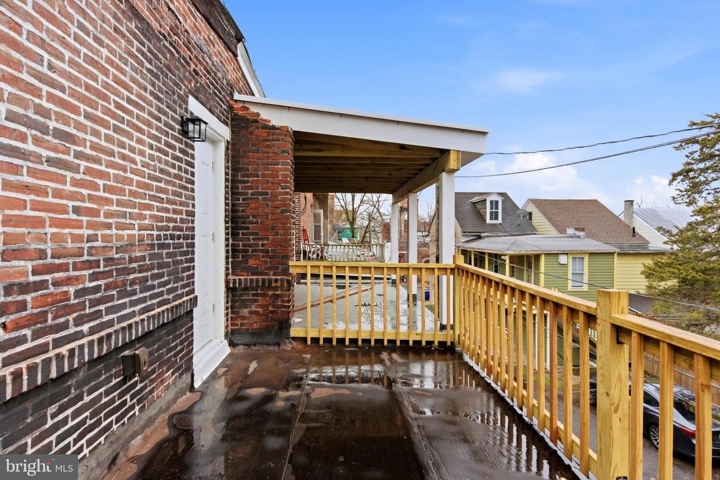 111 Hanover photo 22