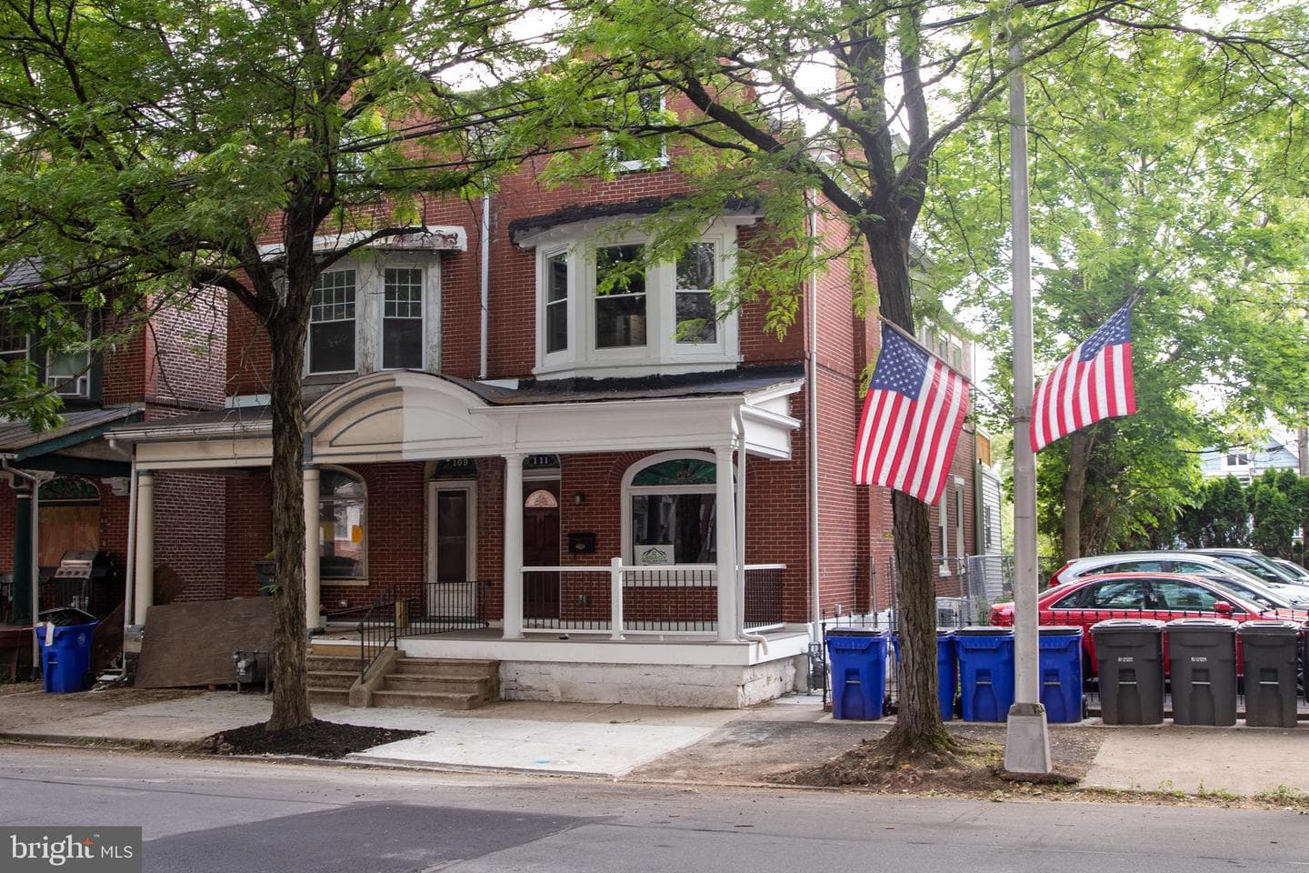 111 Hanover photo 3