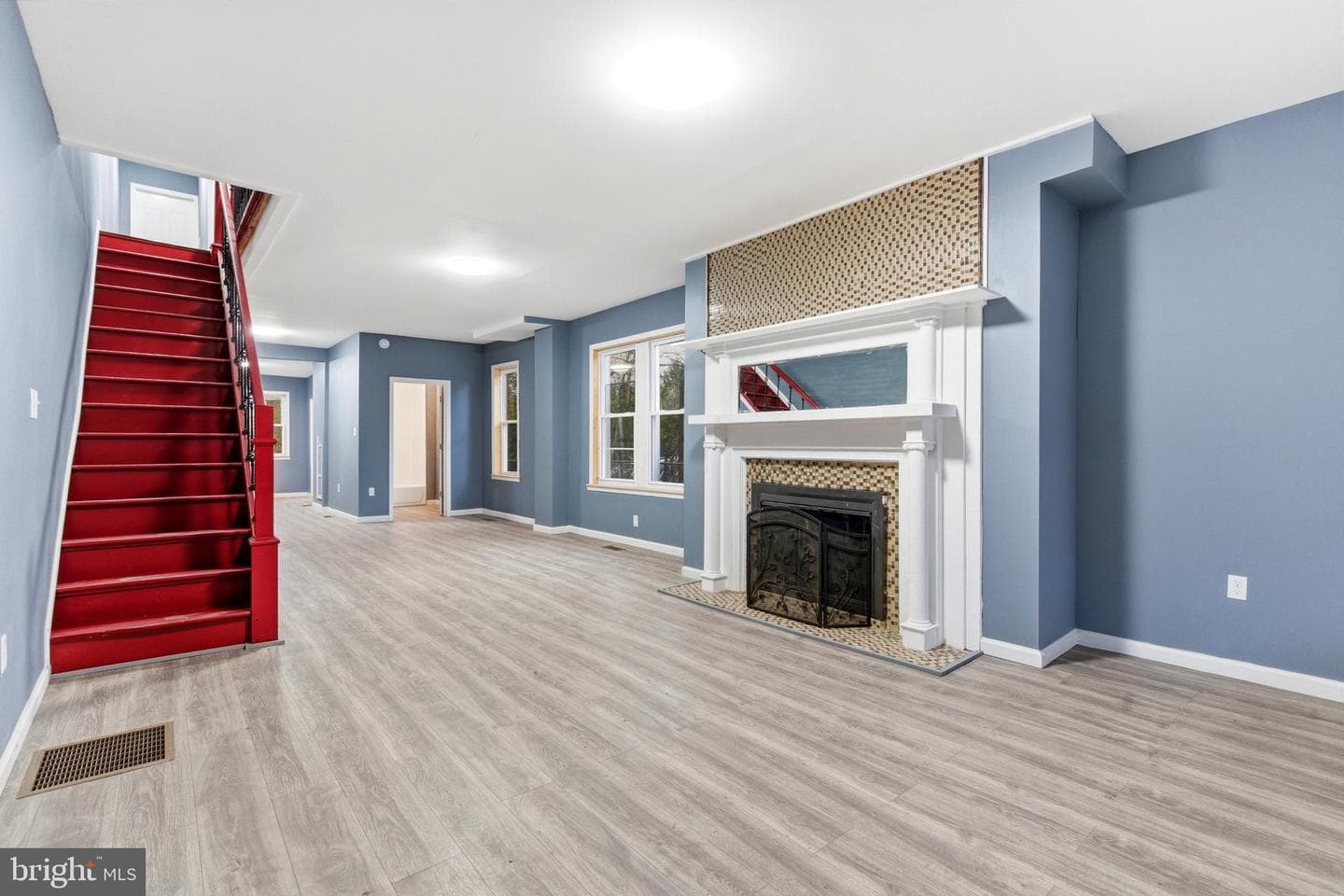 111 Hanover photo 6