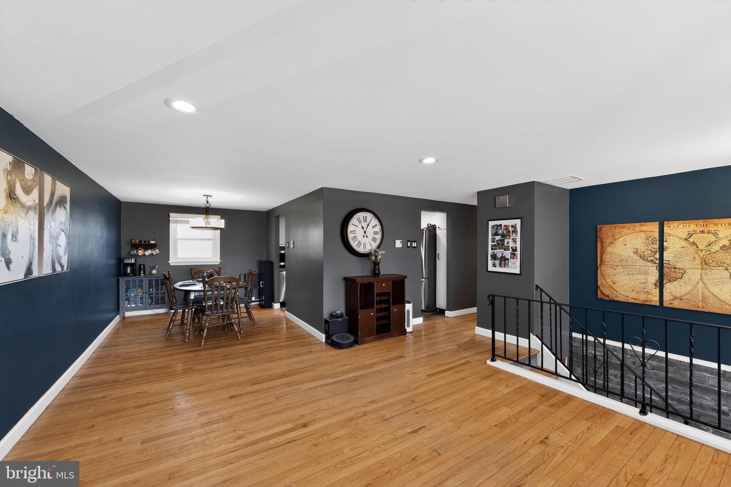 1669 Briarwood Lane photo 9