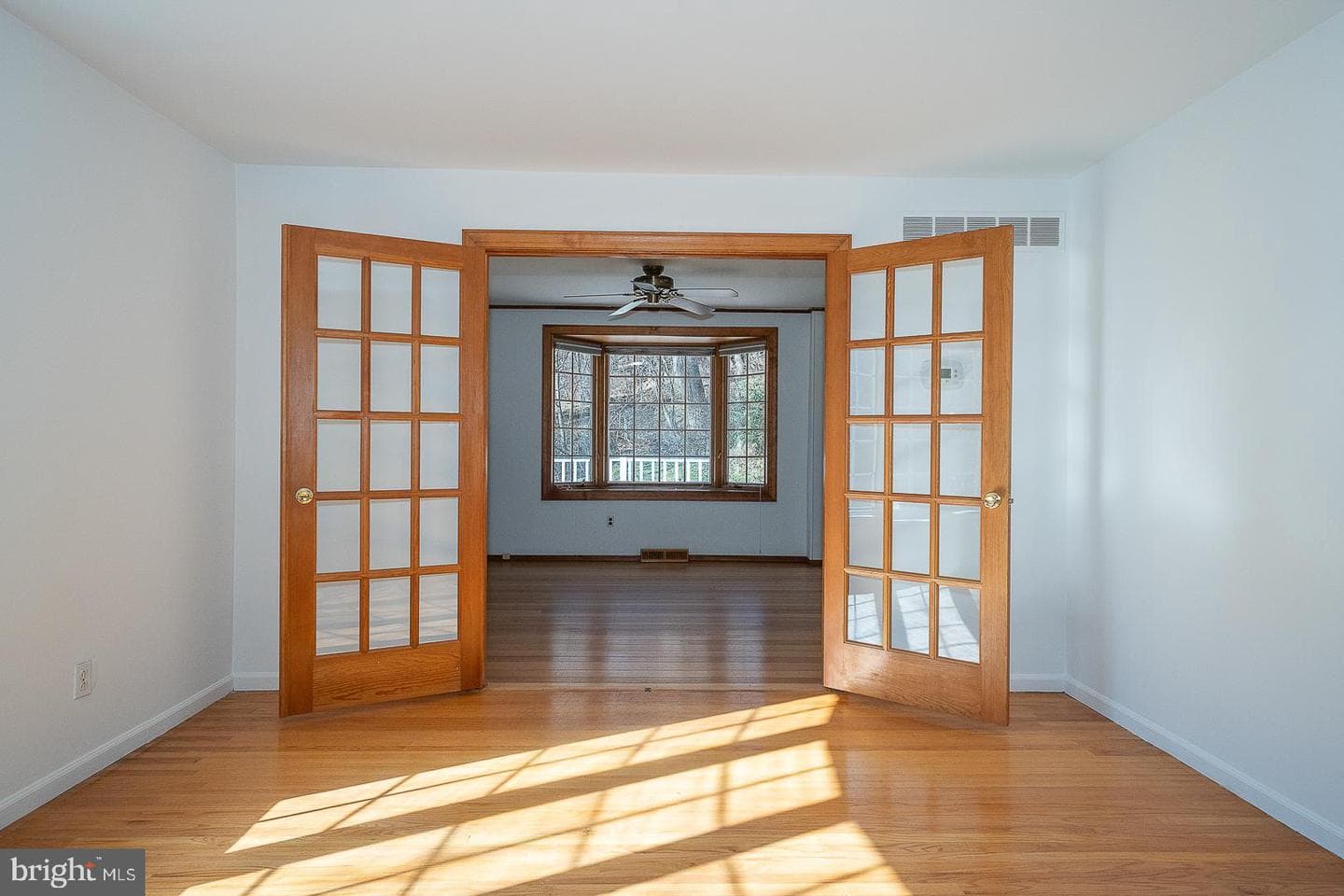 485 Garrison Way photo 16