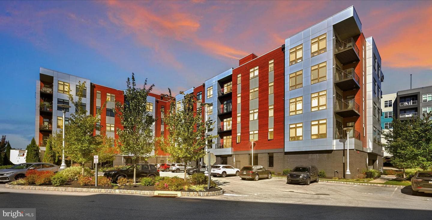 575 S Goddard Boulevard #505 photo 26