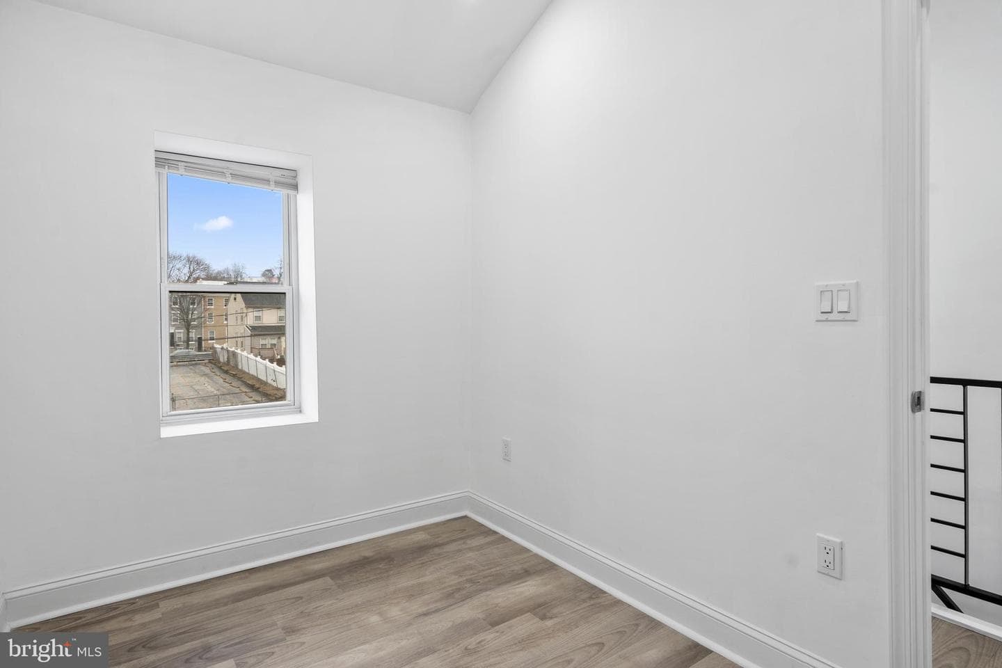 333 E Penn Street photo 16