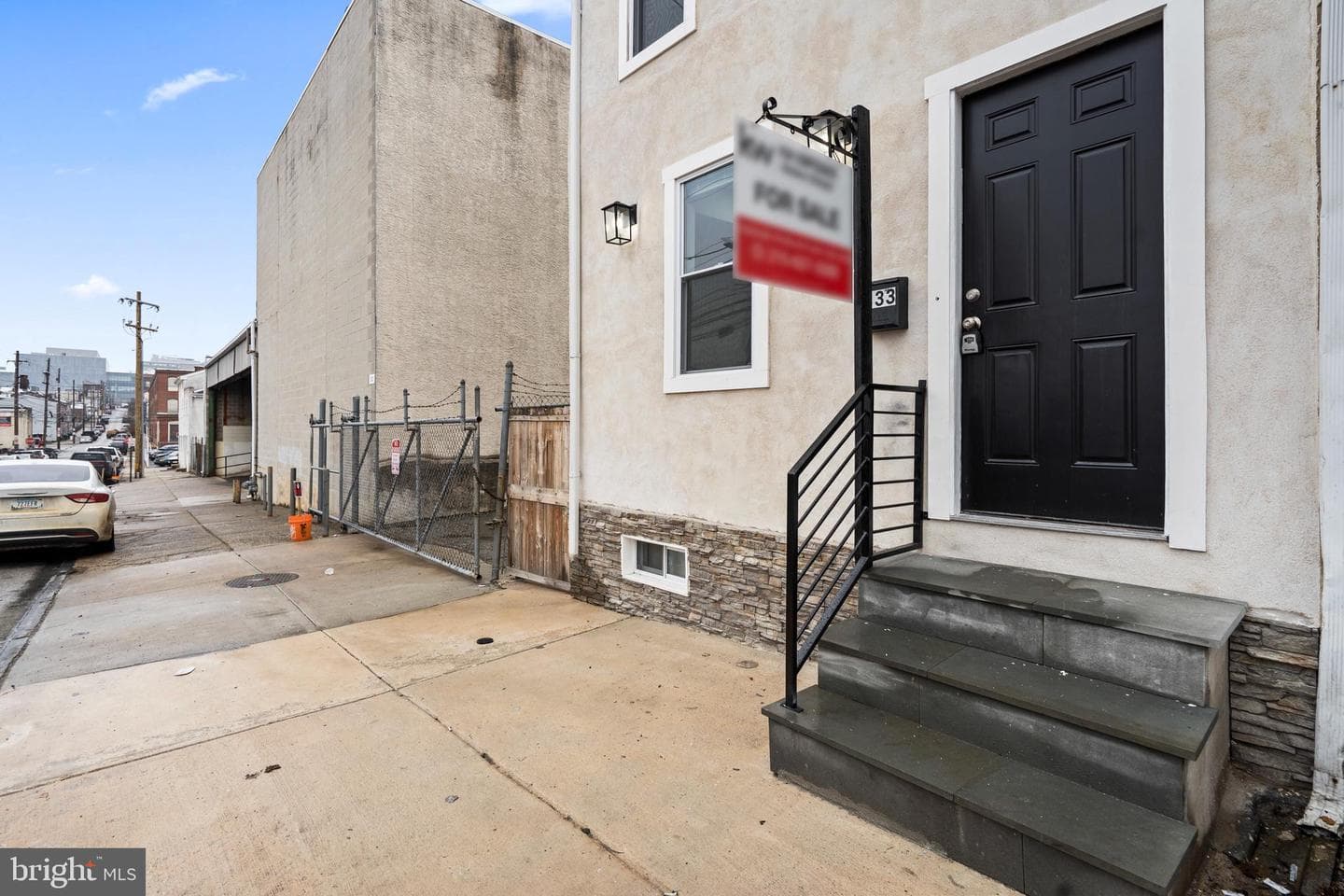 333 E Penn Street photo 3