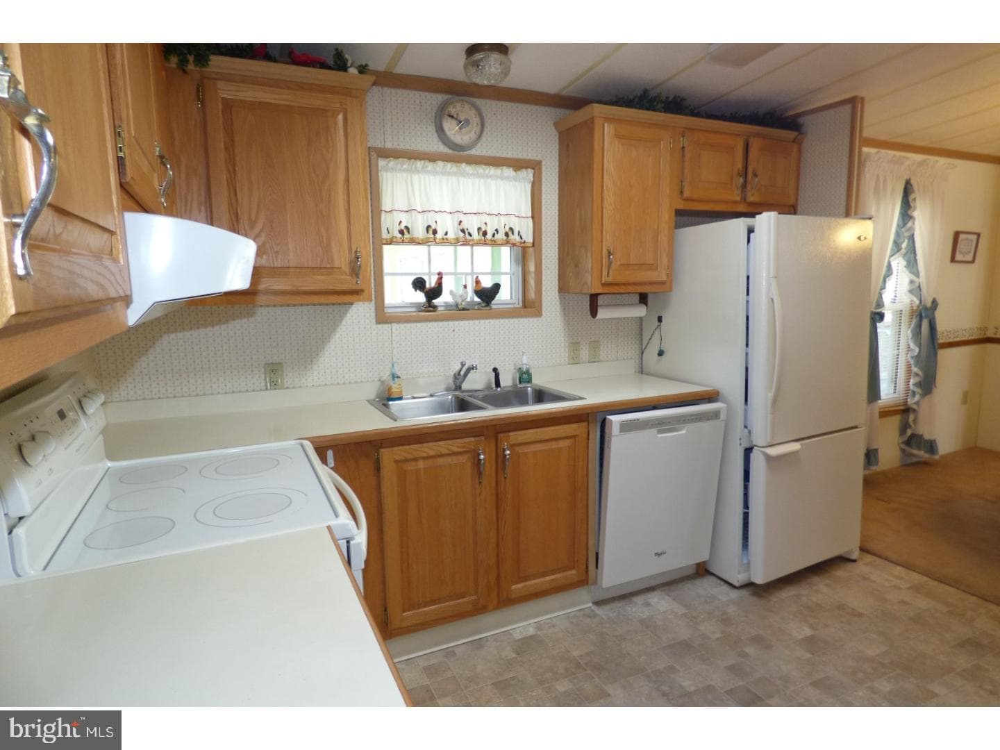 642 Butternut Court photo 13