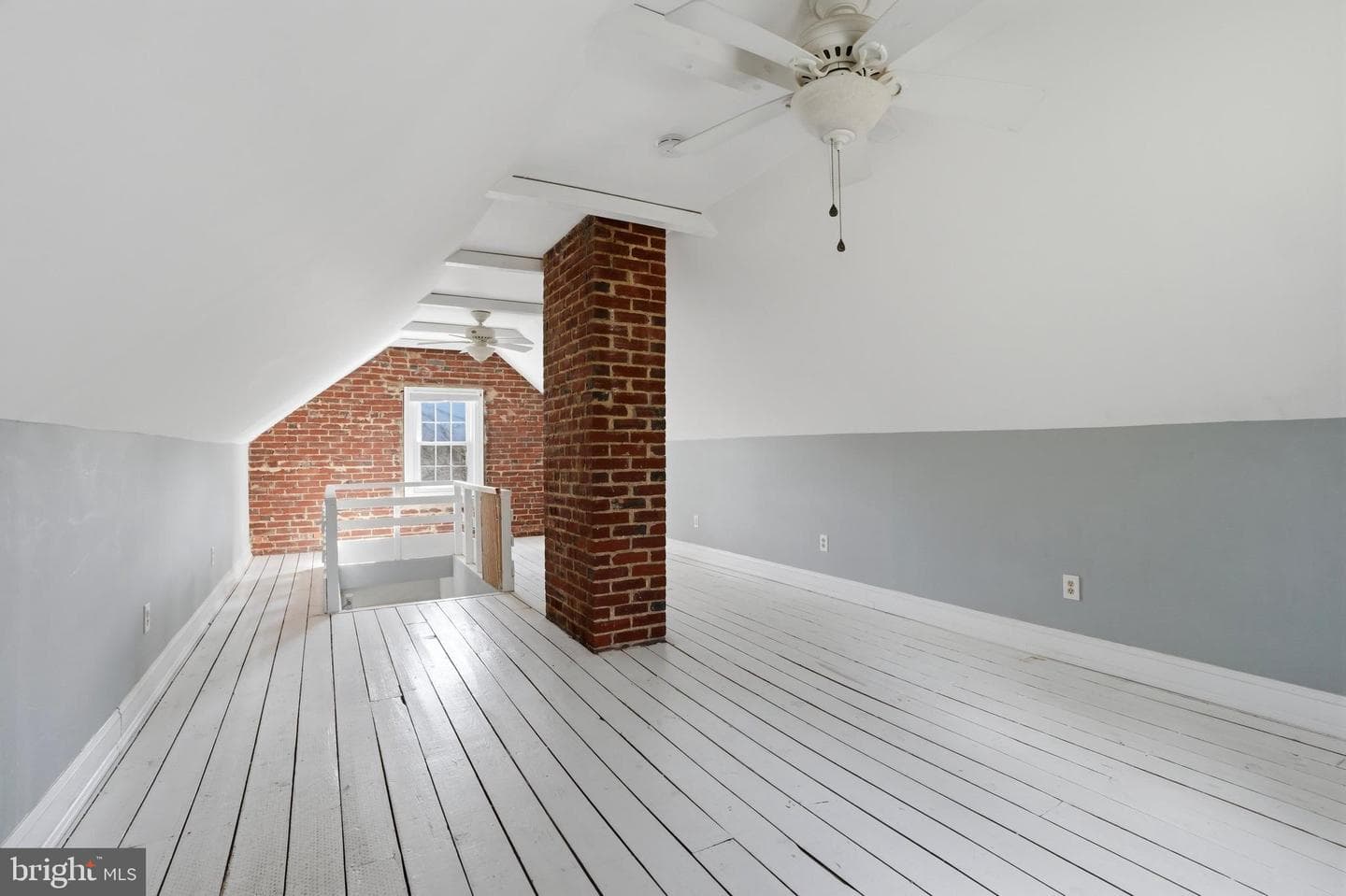 359 Lismore Avenue photo 34