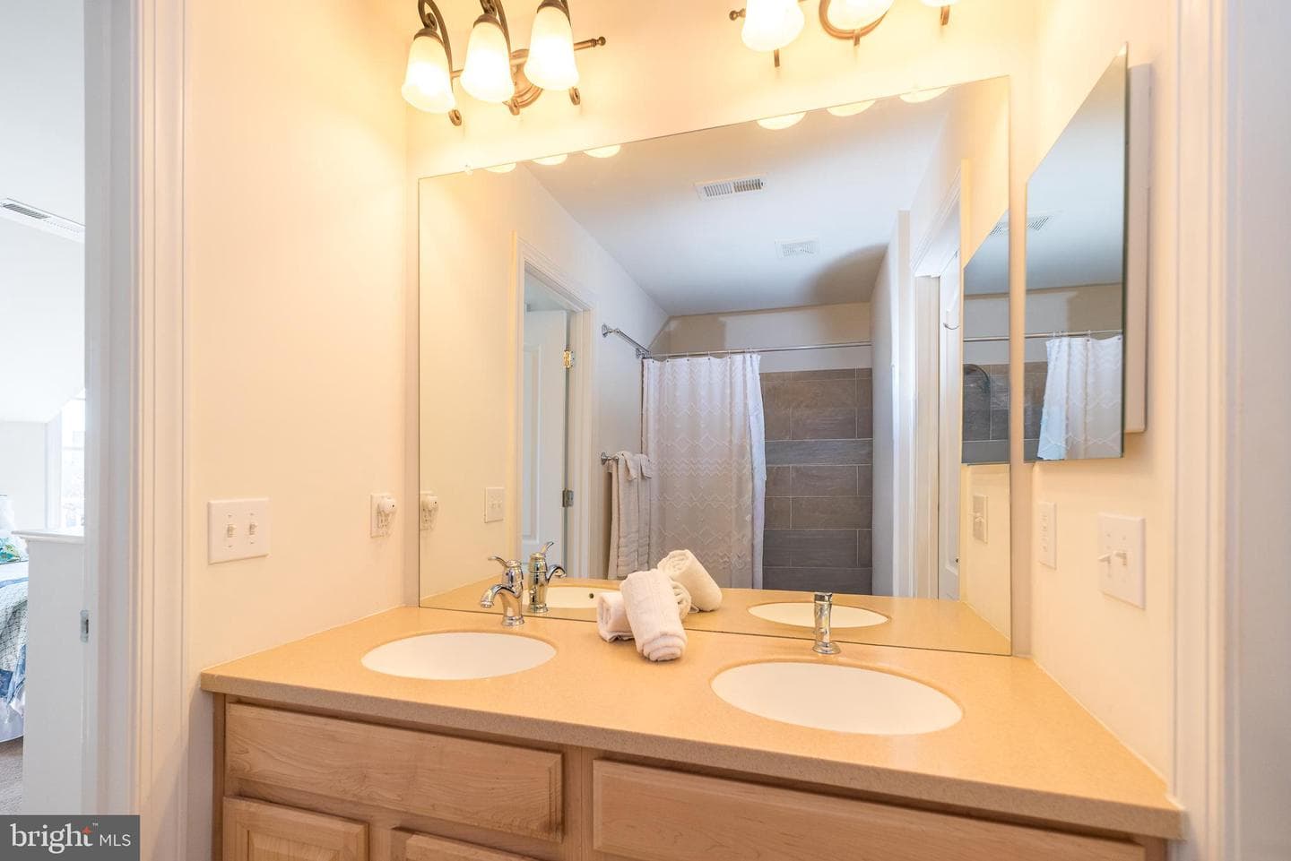 279 Goldenrod Drive photo 34