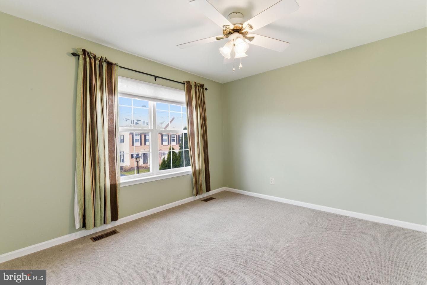 411 Dartmoor Road photo 26
