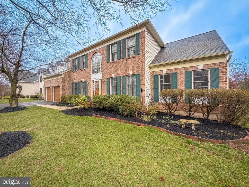 104 Augusta Drive photo 2