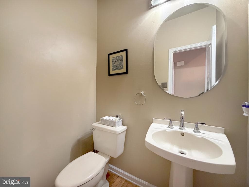 104 Augusta Drive photo 23