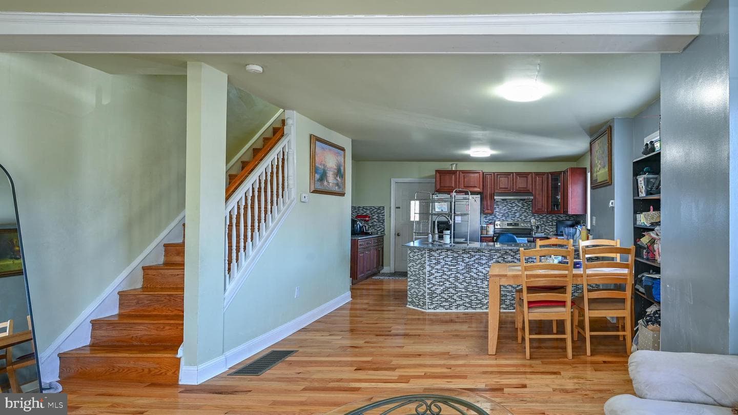 29 W Vine Street photo 5