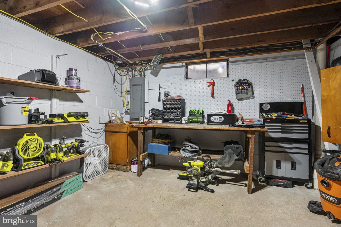 1243 Pine Street photo 23
