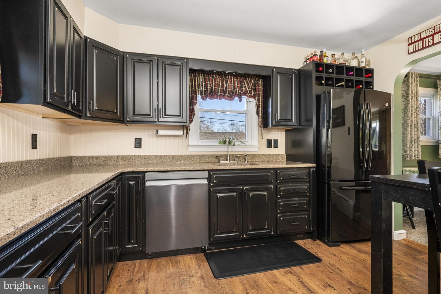 1243 Pine Street photo 5