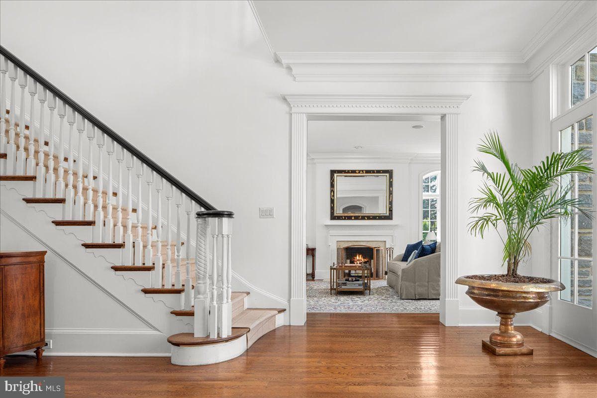 840 Harriton Road photo 4