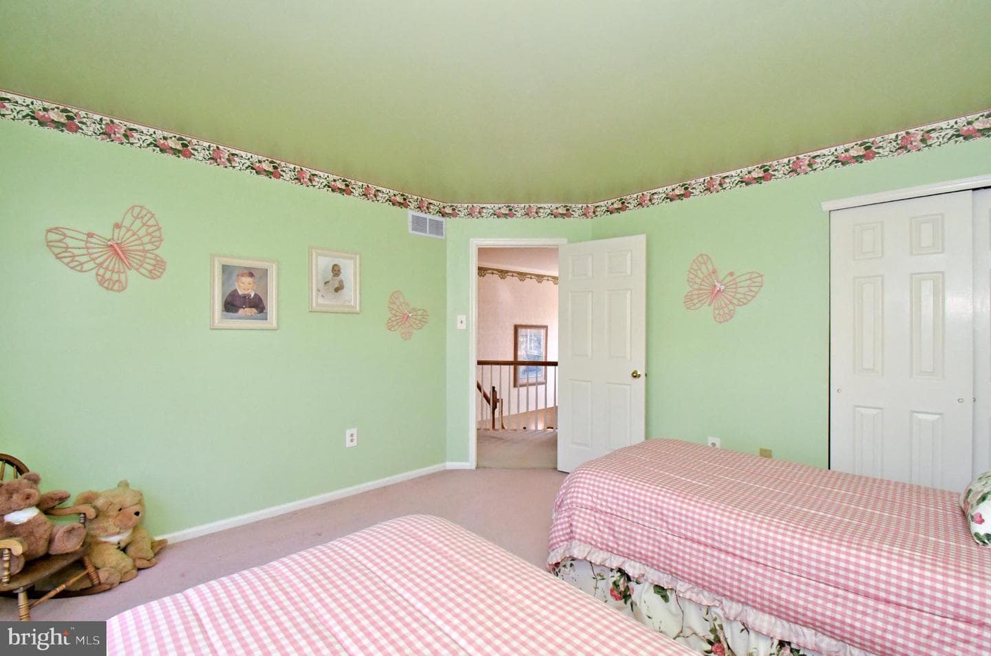 115 Hanover Avenue photo 56