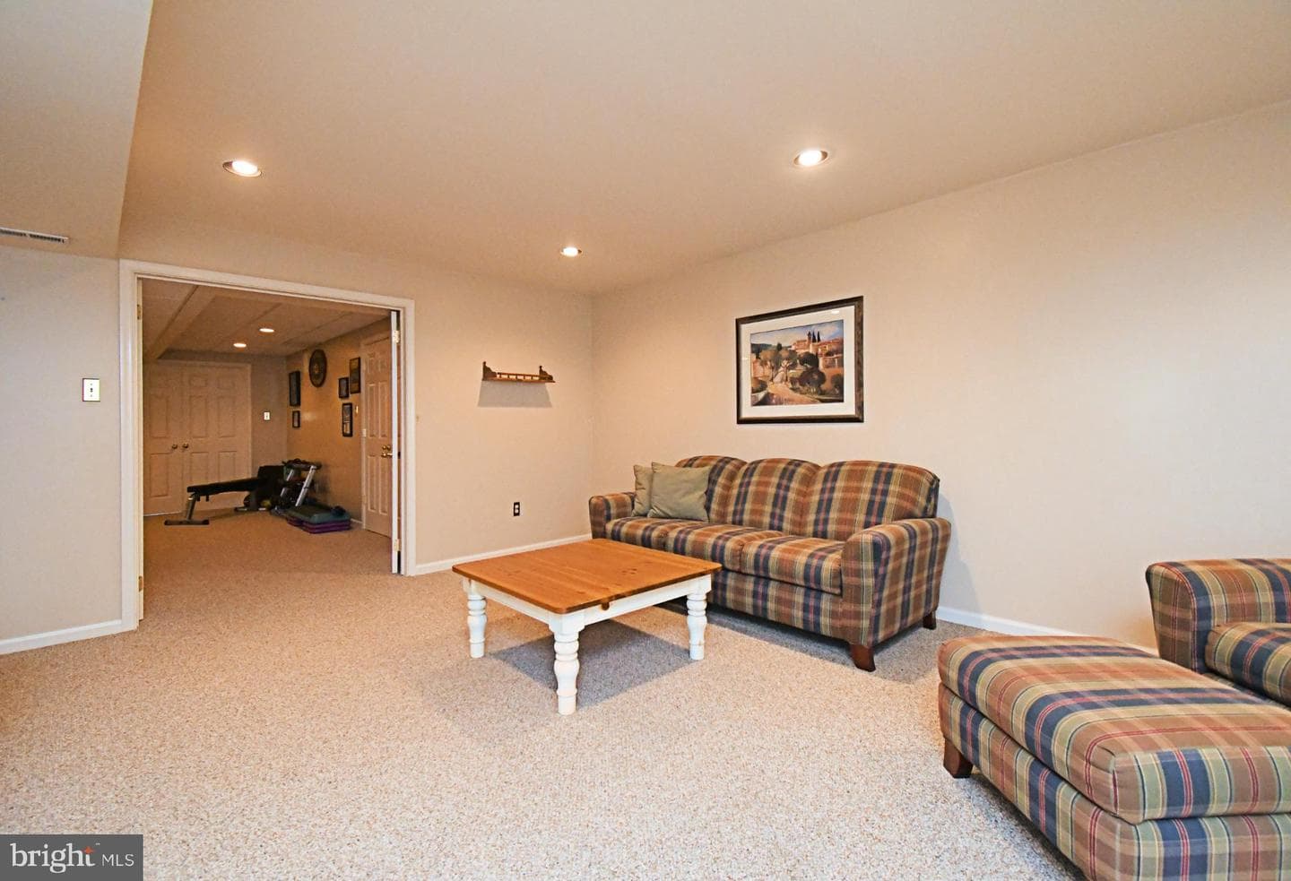 115 Hanover Avenue photo 62