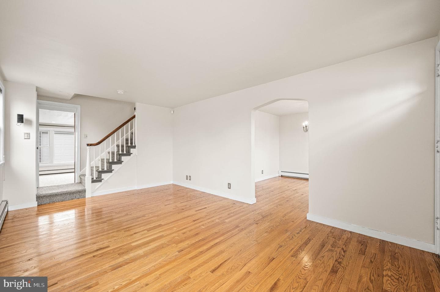 241 W King Street photo 6