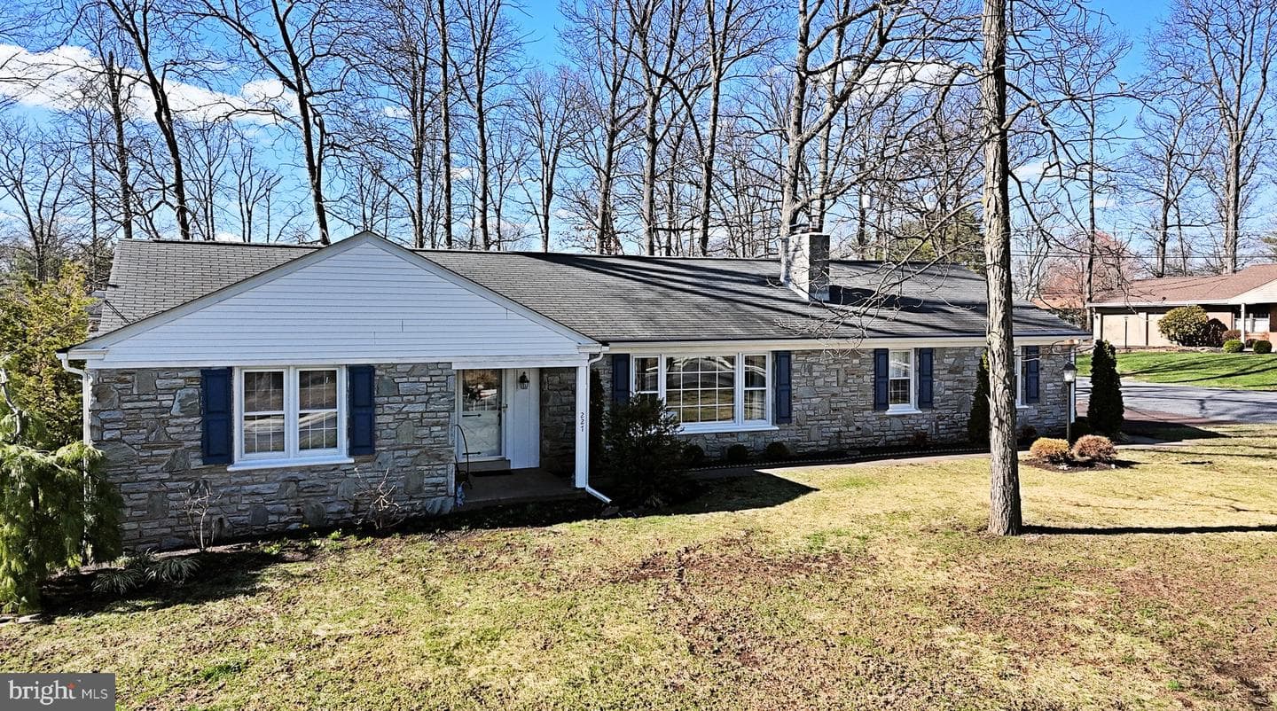 227 W Reliance Road photo 5