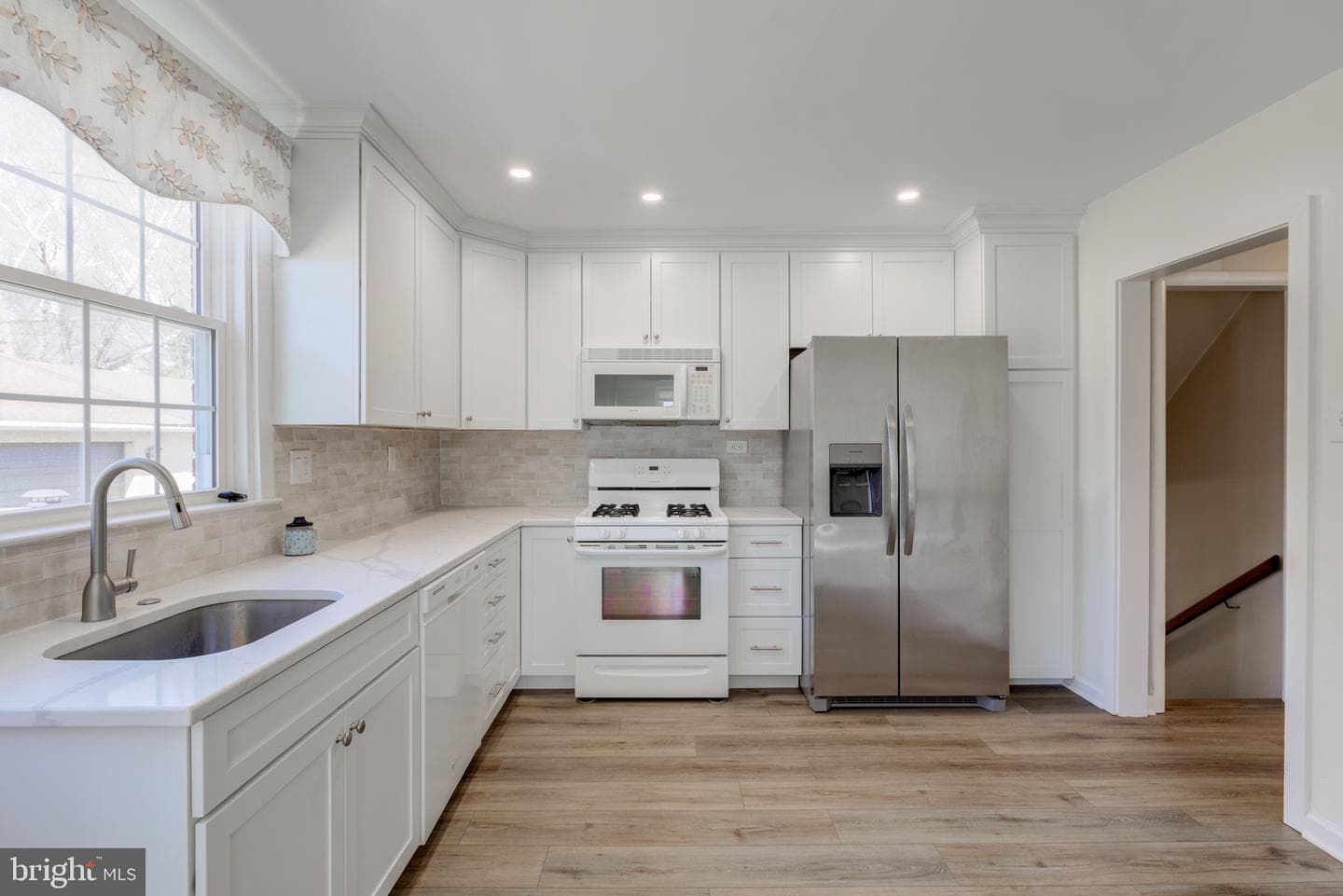1509 E Pleasant Avenue photo 14