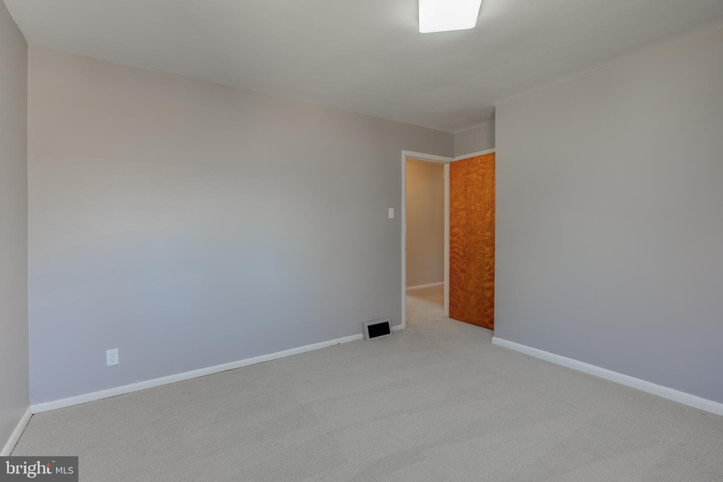 1509 E Pleasant Avenue photo 24