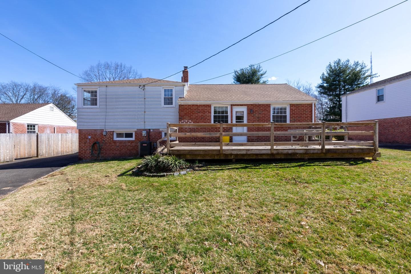 1509 E Pleasant Avenue photo 42