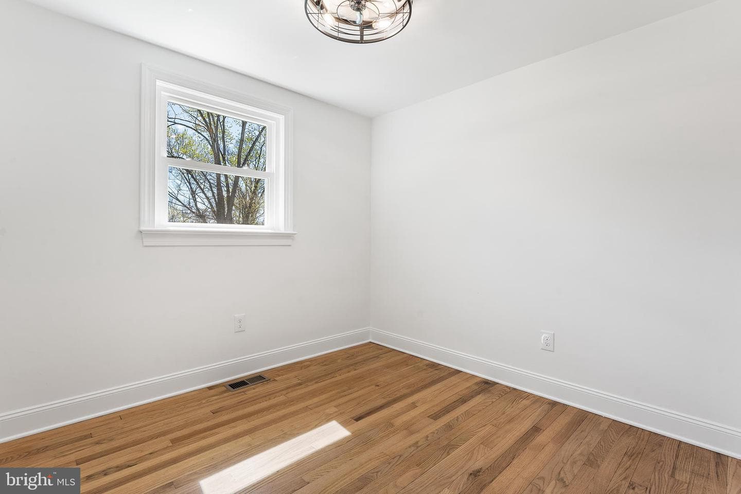 546 Heiser Road photo 14