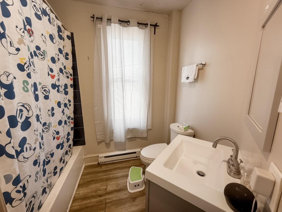 222 E Spruce Street photo 7