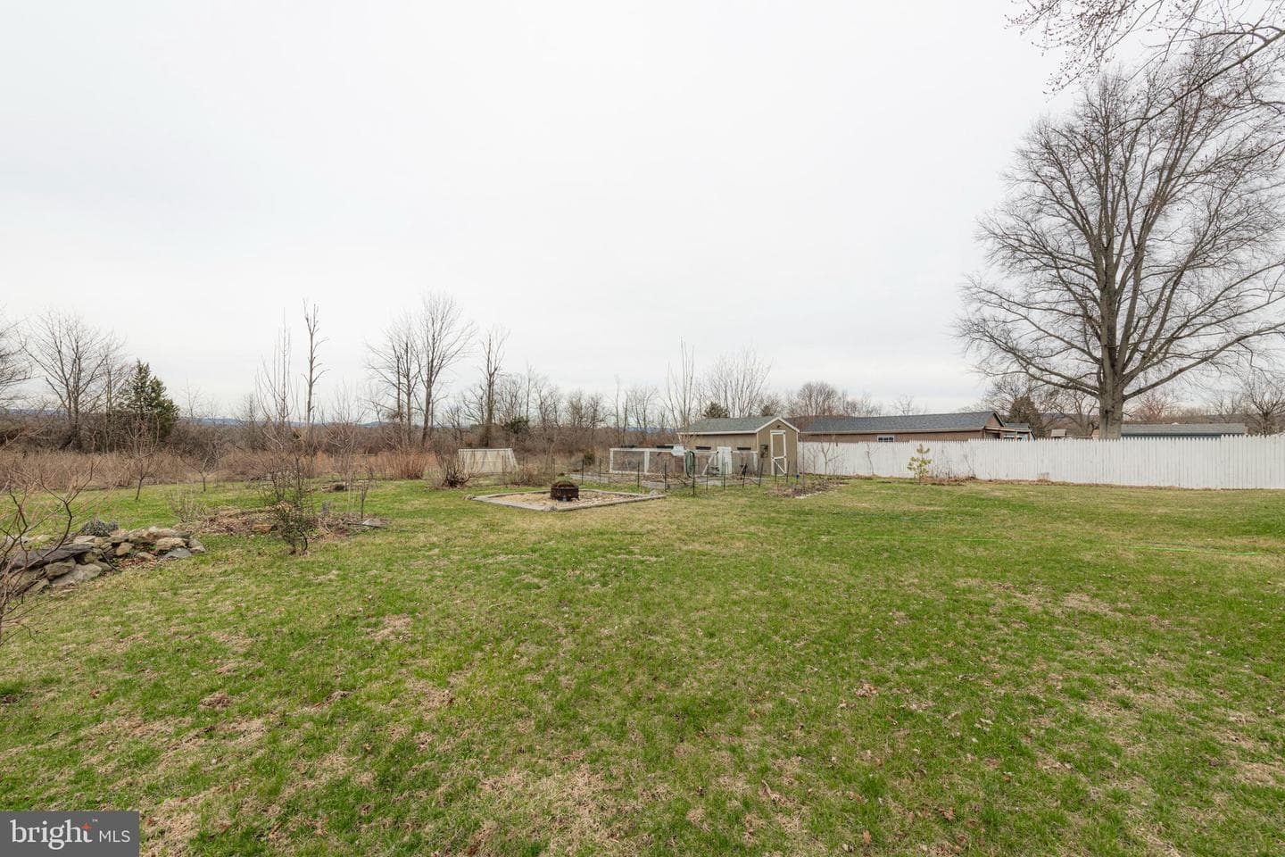 1720 Farmington Avenue photo 38