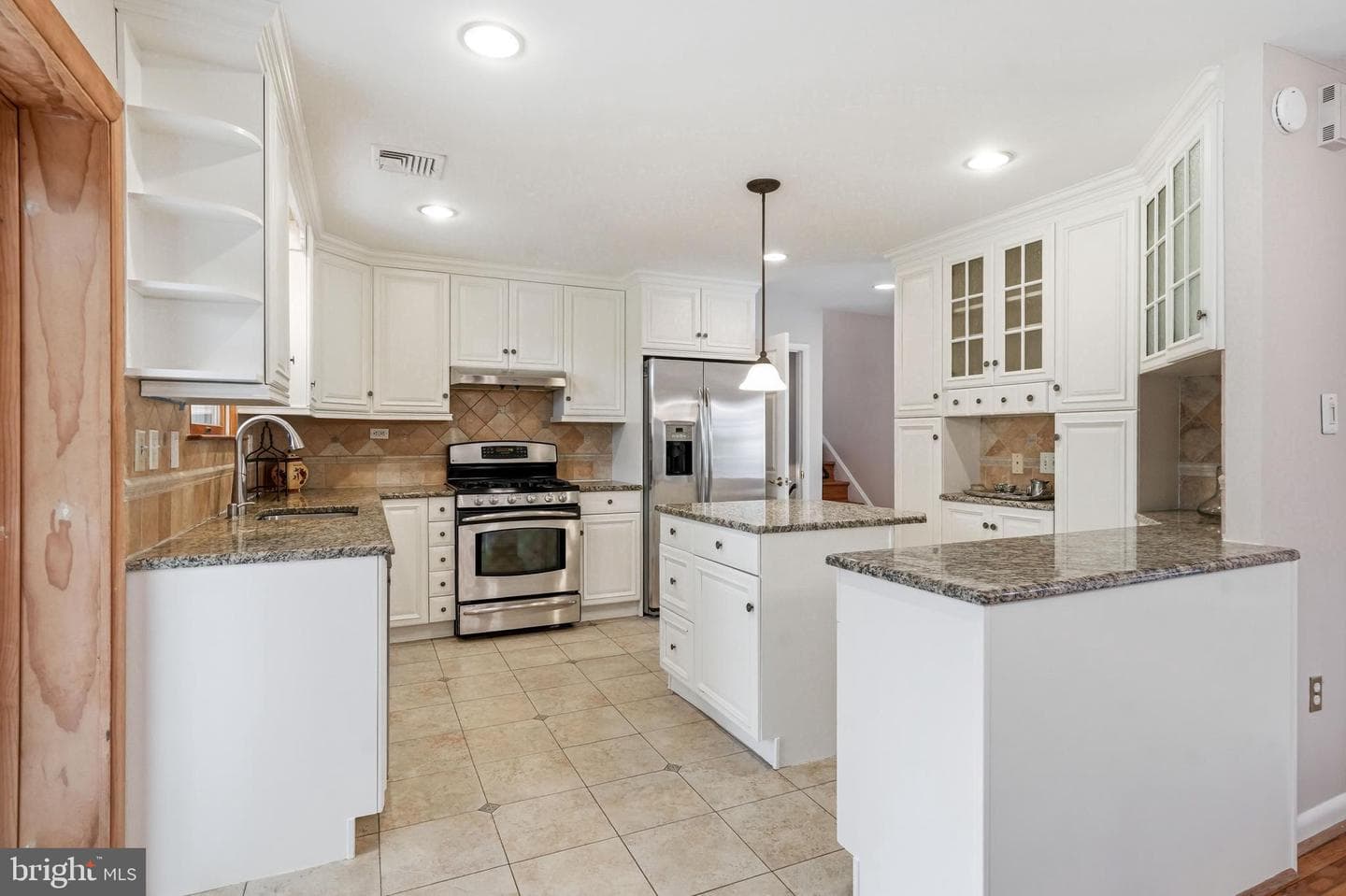 574 General Armstrong Road photo 13