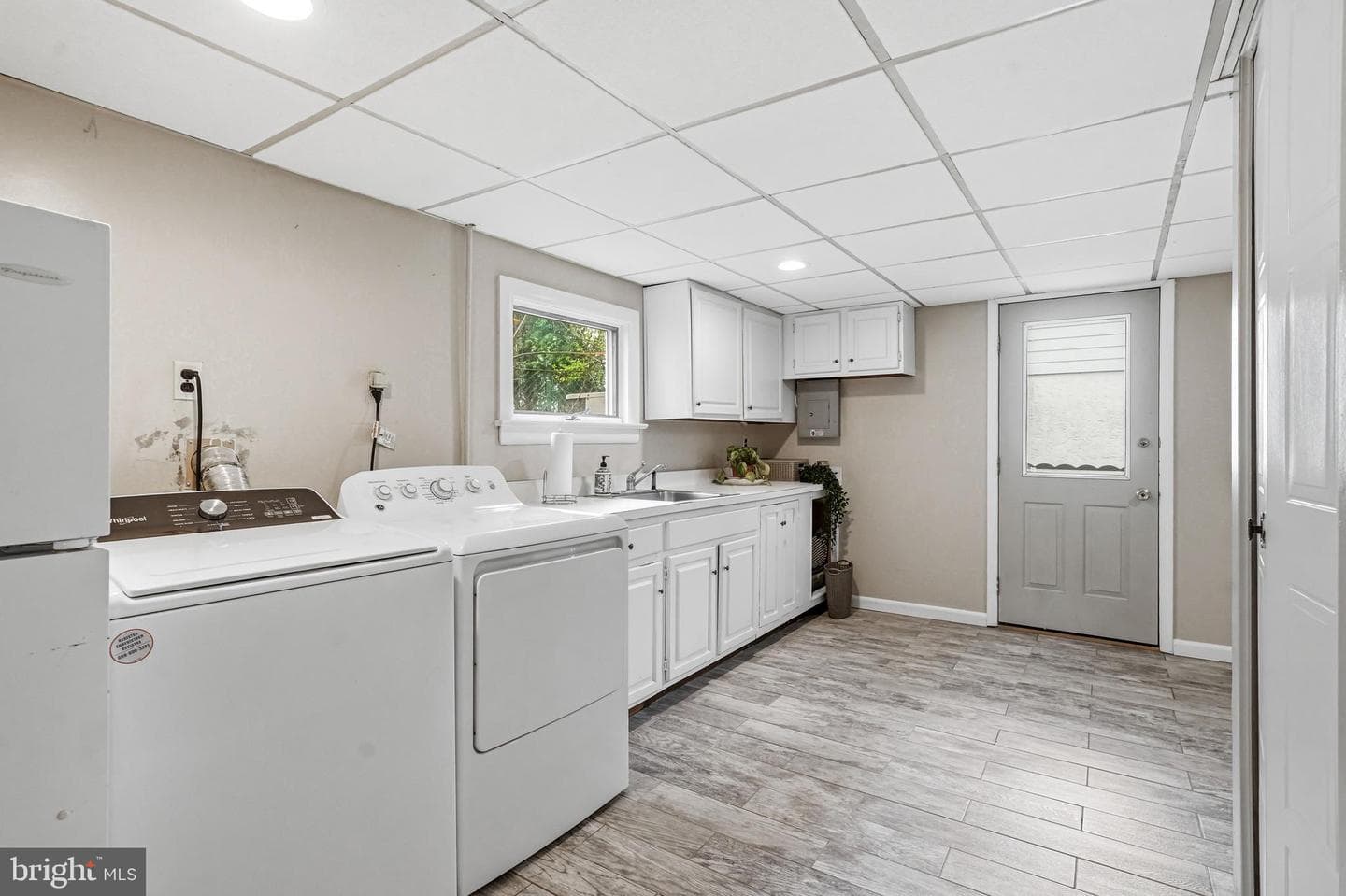 574 General Armstrong Road photo 38