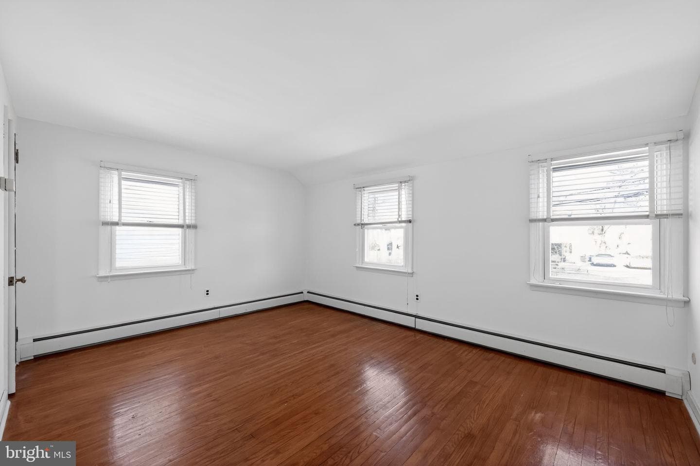 316 E Moreland Avenue photo 23