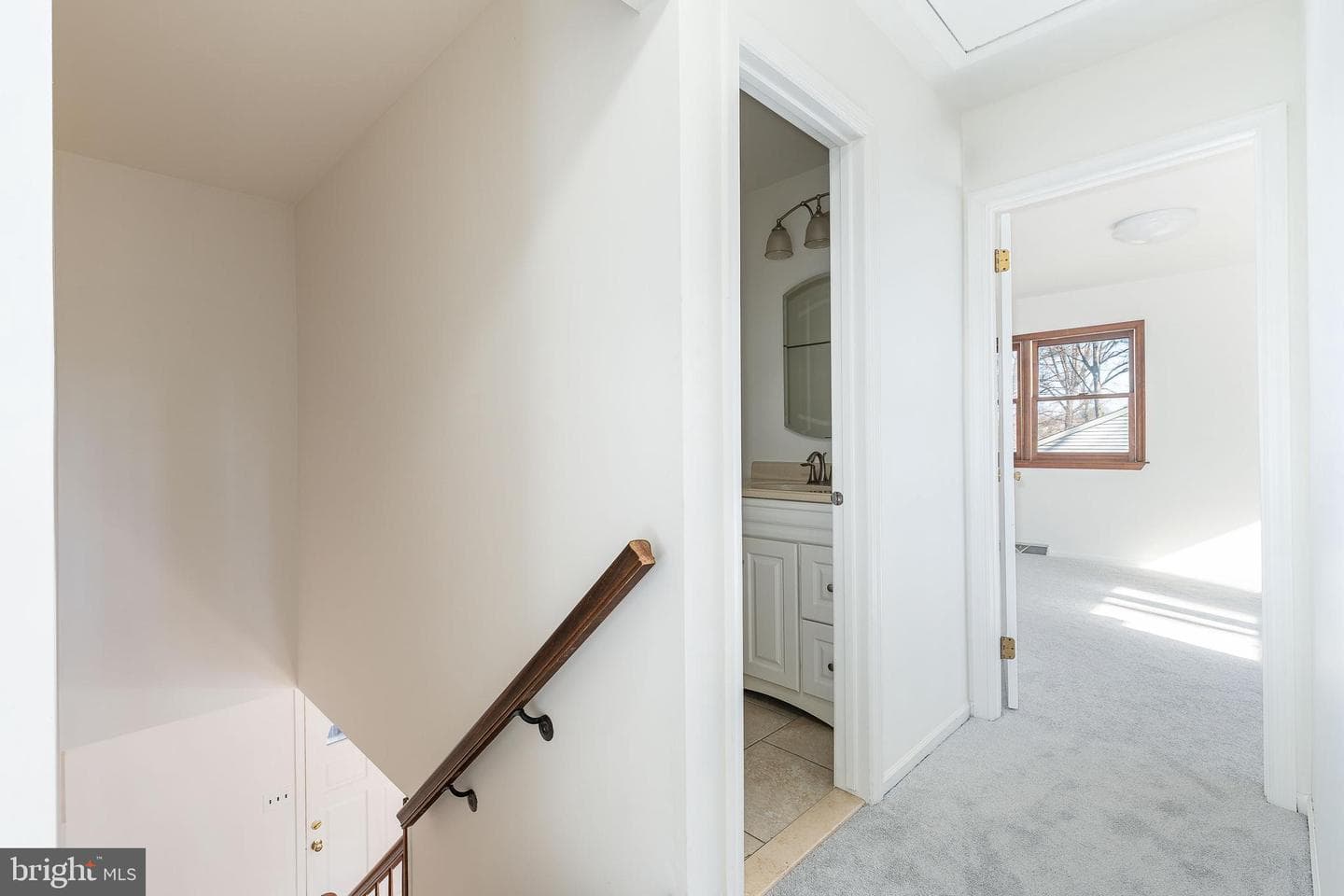 438 Holly Lane photo 32