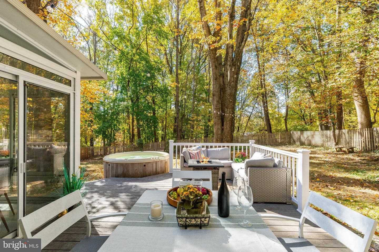 438 Holly Lane photo 35